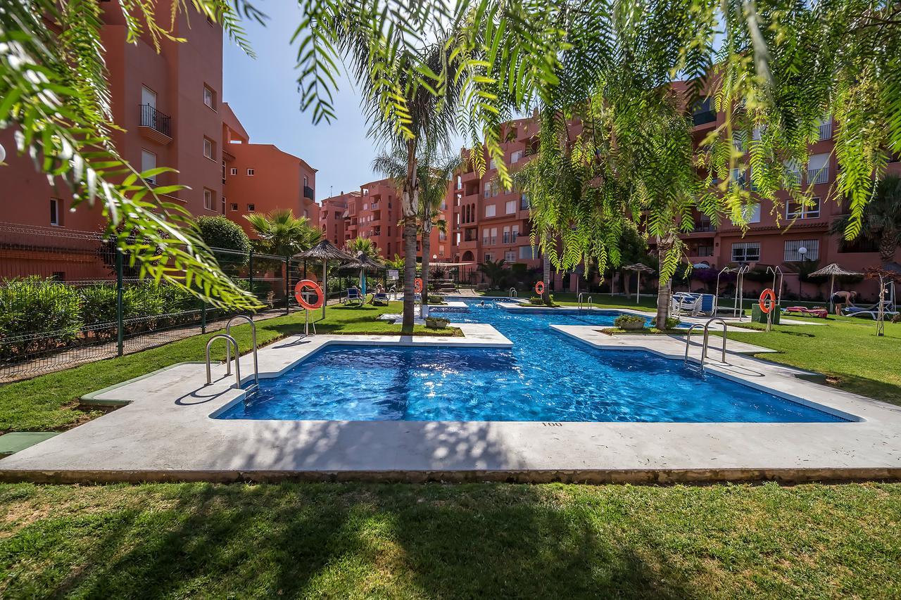Los Hidalgos Penthouse Манилва Экстерьер фото