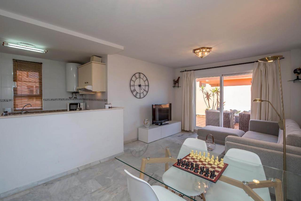 Los Hidalgos Penthouse Манилва Экстерьер фото